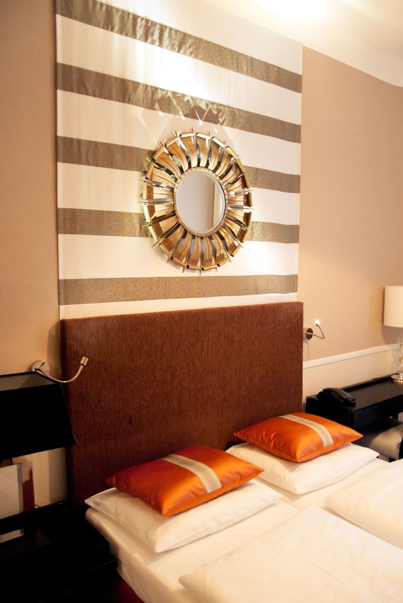 Отель Elba Am Kurfuerstendamm - Design Chambers 3*